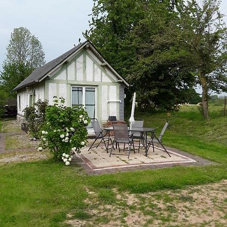 La Petite Maison Verte Triqueville Eksteriør billede